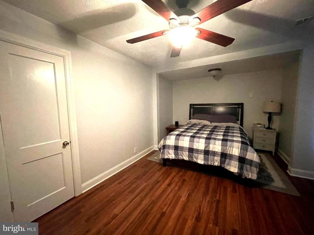 6062 Potomac Drive - Photo 10
