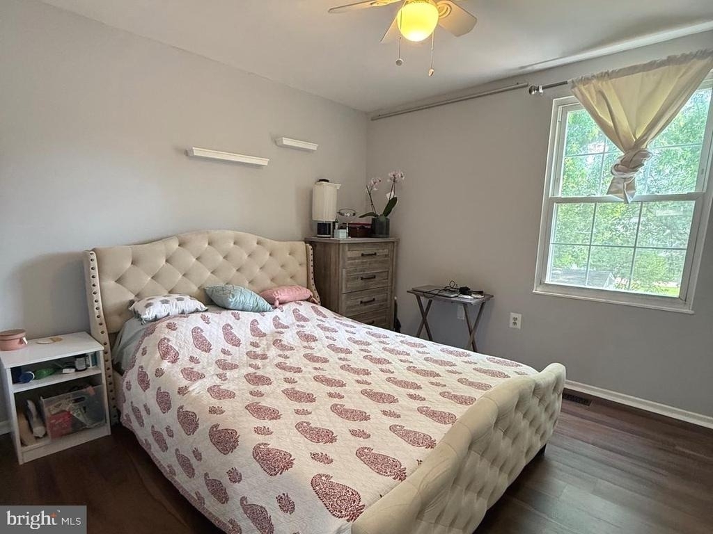 4743 Pomegranate Court - Photo 7