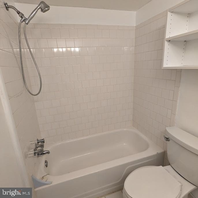 2903 Charing Cross Road - Photo 7