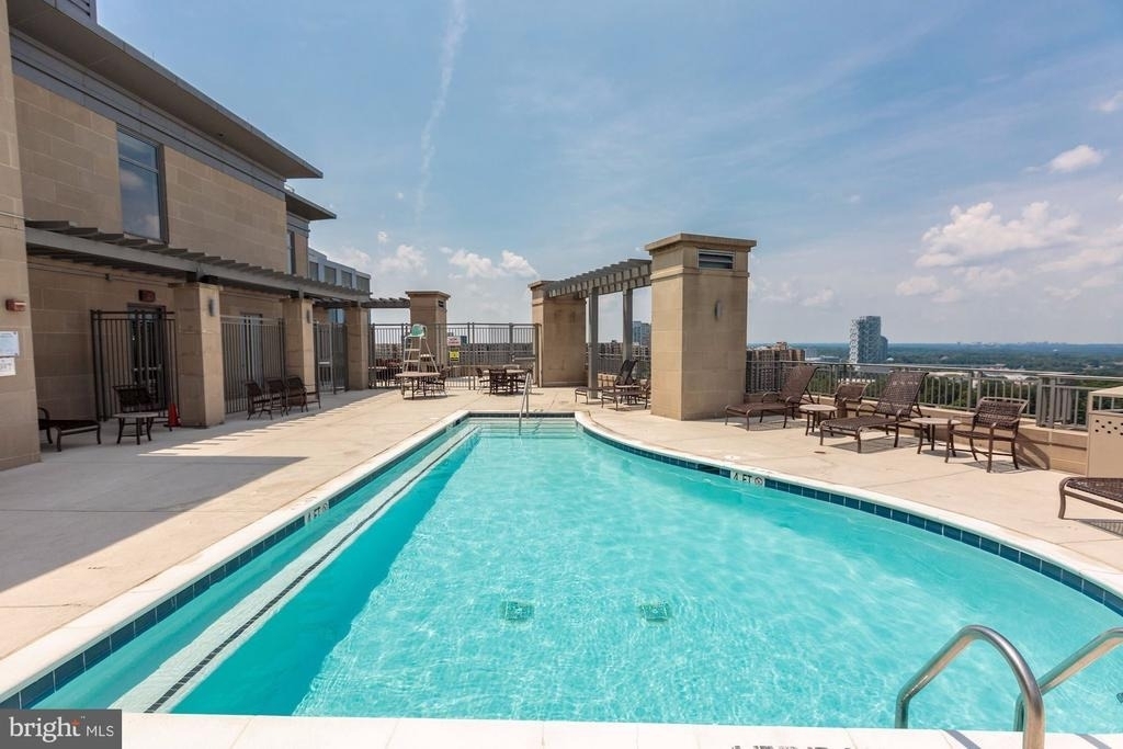8220 Crestwood Heights Drive - Photo 27