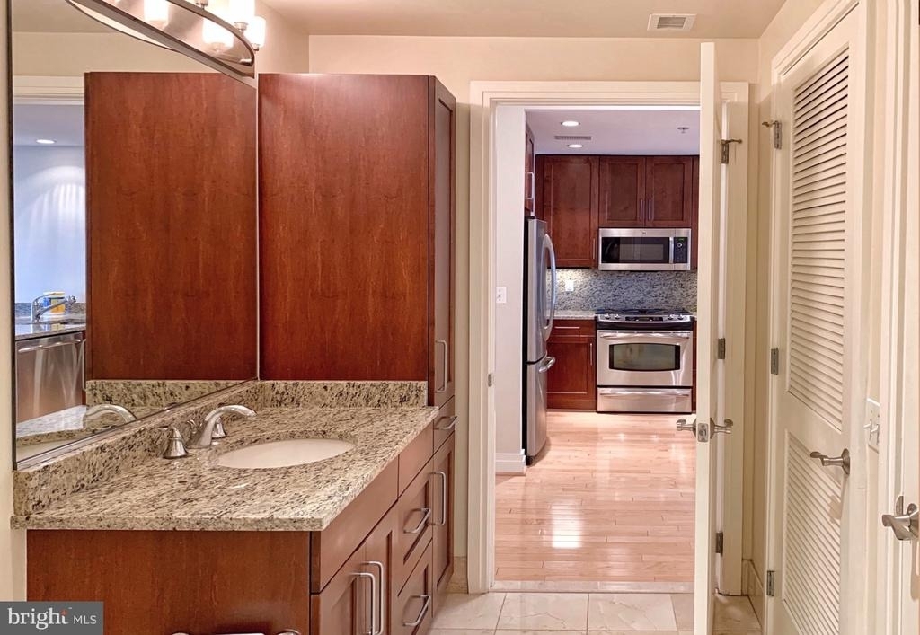 8220 Crestwood Heights Drive - Photo 10