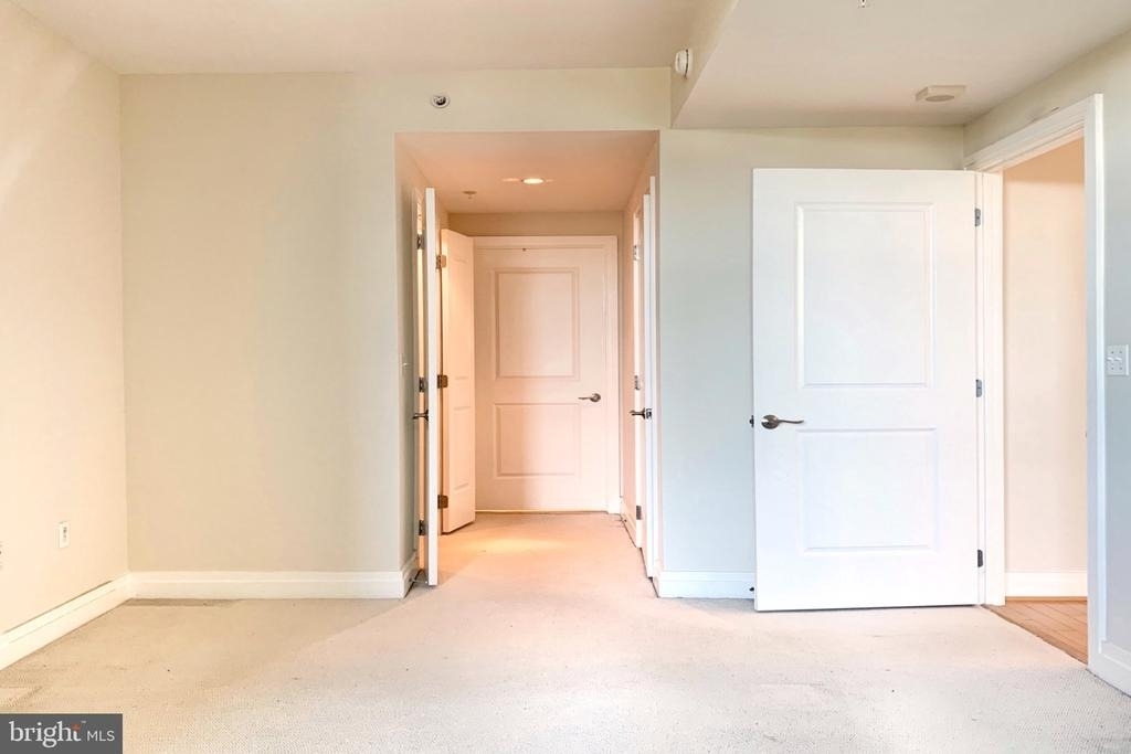 8220 Crestwood Heights Drive - Photo 14