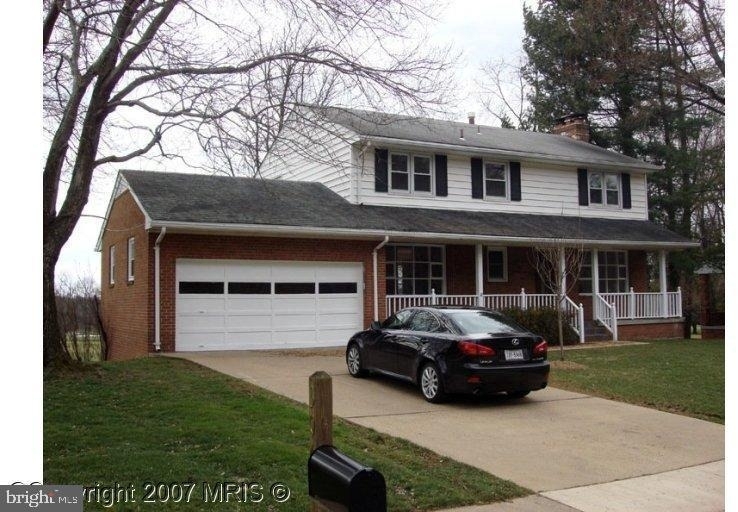 304 Old Courthouse Road Ne - Photo 3