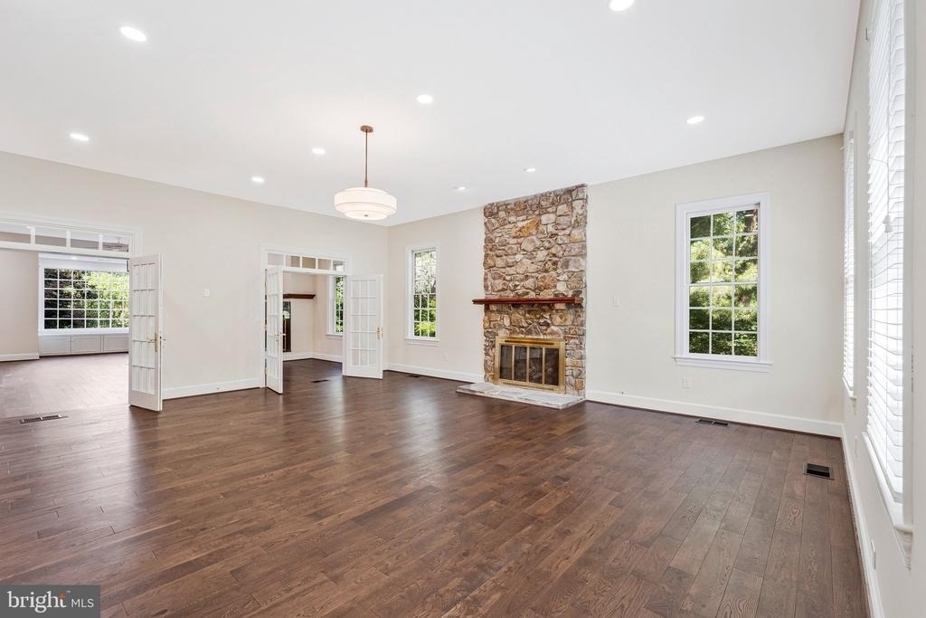 10034 Scenic View Terrace - Photo 17