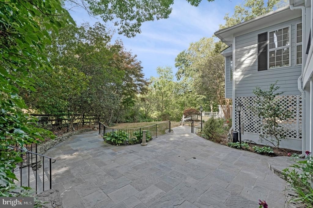 10034 Scenic View Terrace - Photo 55