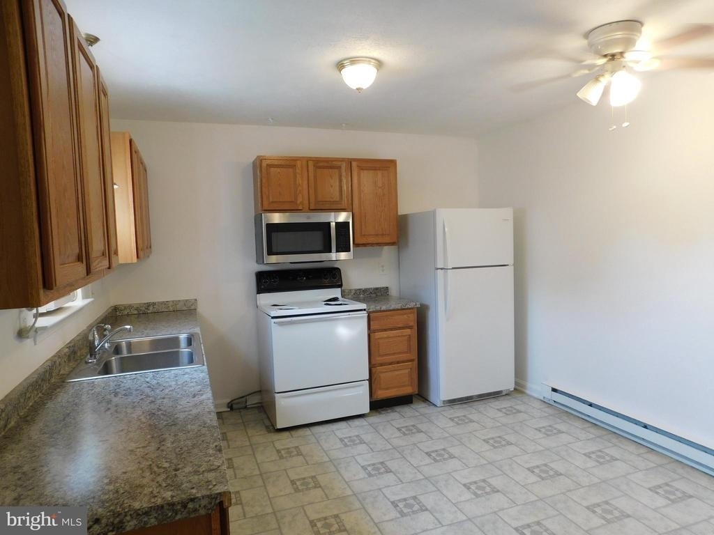 230 Waterford Lane - Photo 4