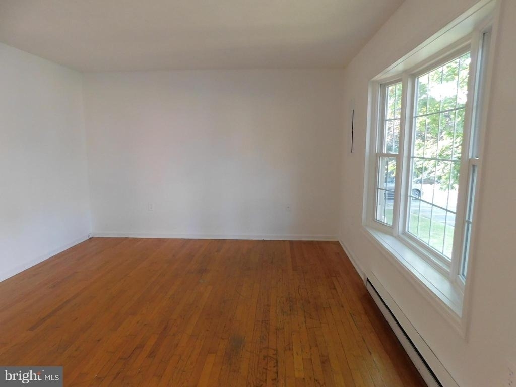 230 Waterford Lane - Photo 2