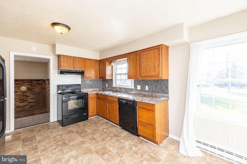 120 Meadowlark Lane - Photo 8