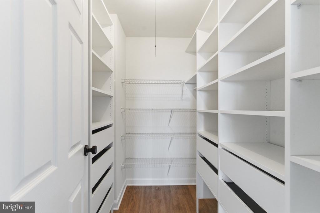 5340 Holmes Run Parkway - Photo 16