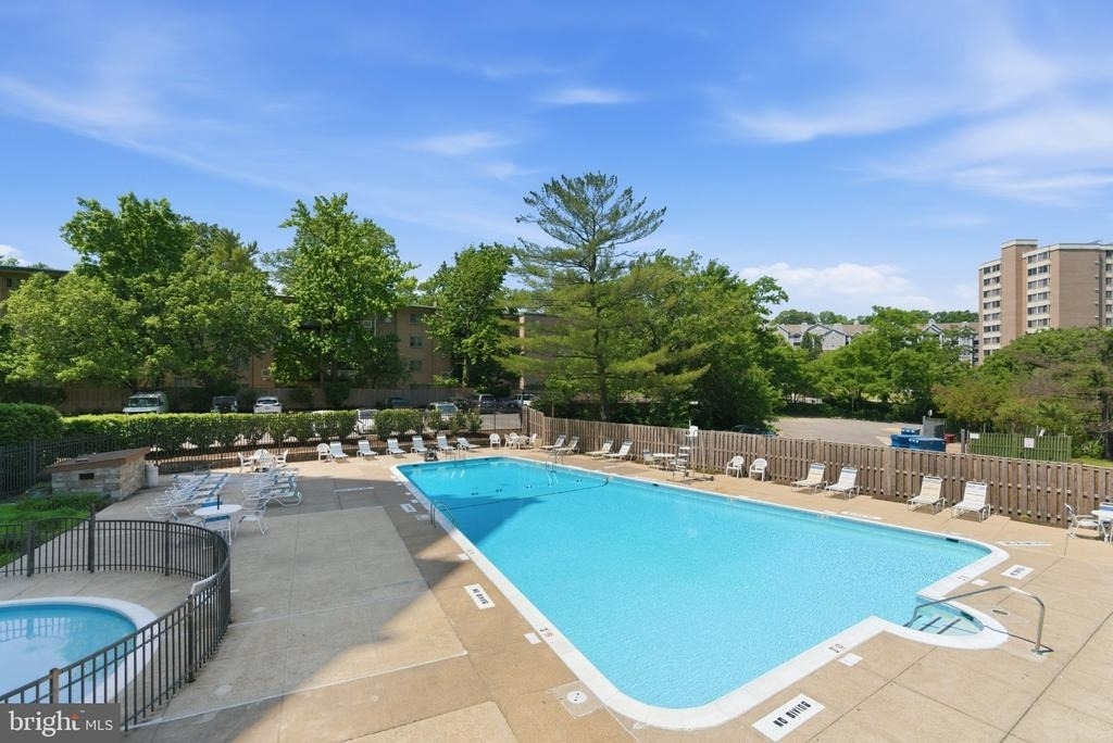 5340 Holmes Run Parkway - Photo 21