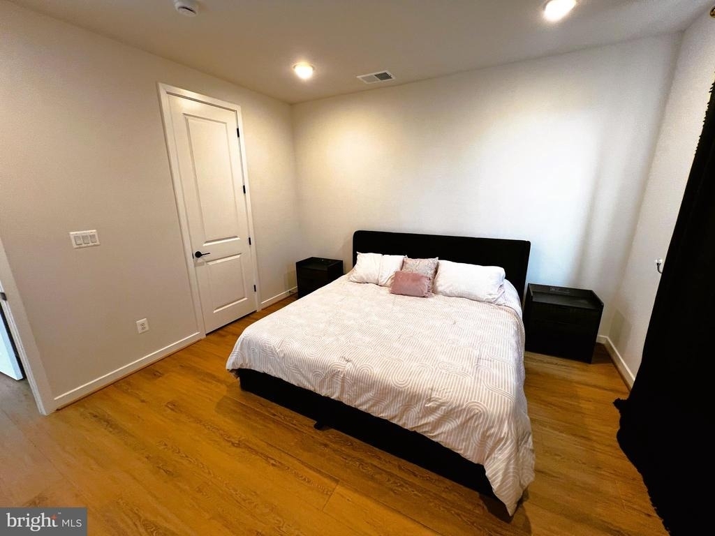 4989 Eisenhower Avenue - Photo 30