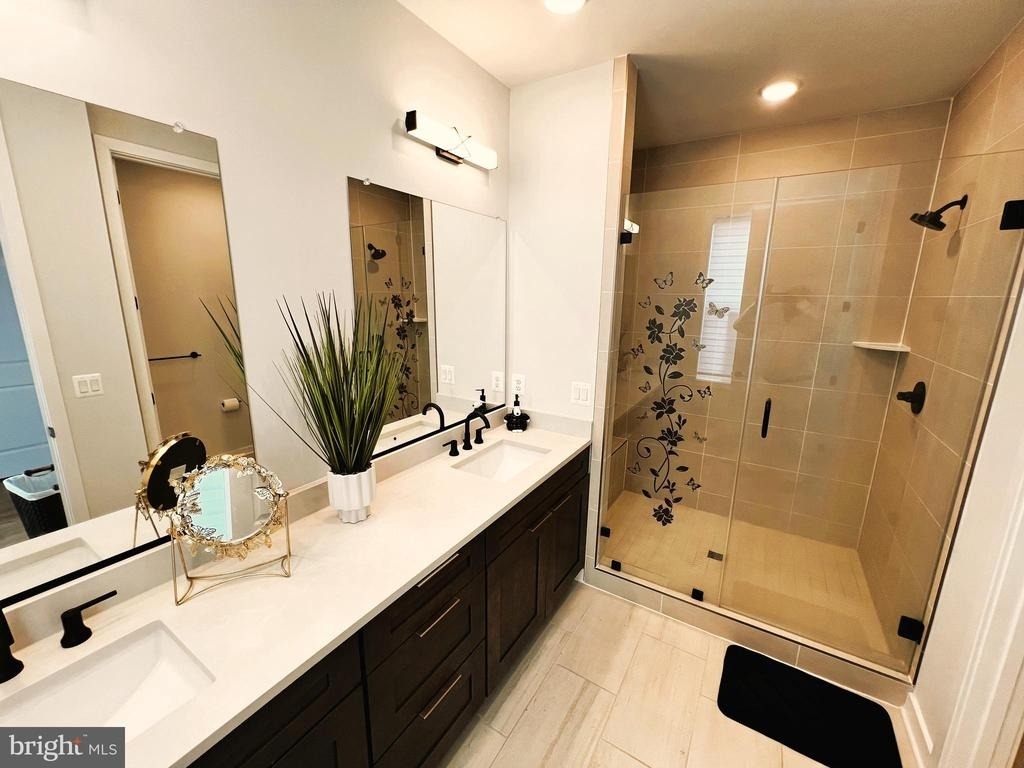4989 Eisenhower Avenue - Photo 38