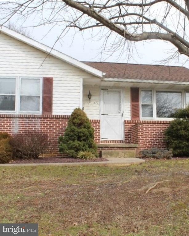 571 S Main Street - Photo 0