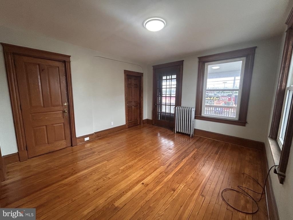 1200 W King Street - Photo 5