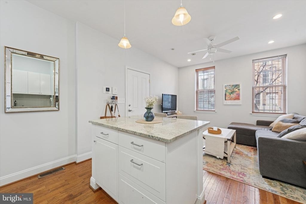 1759 Frankford Avenue - Photo 9