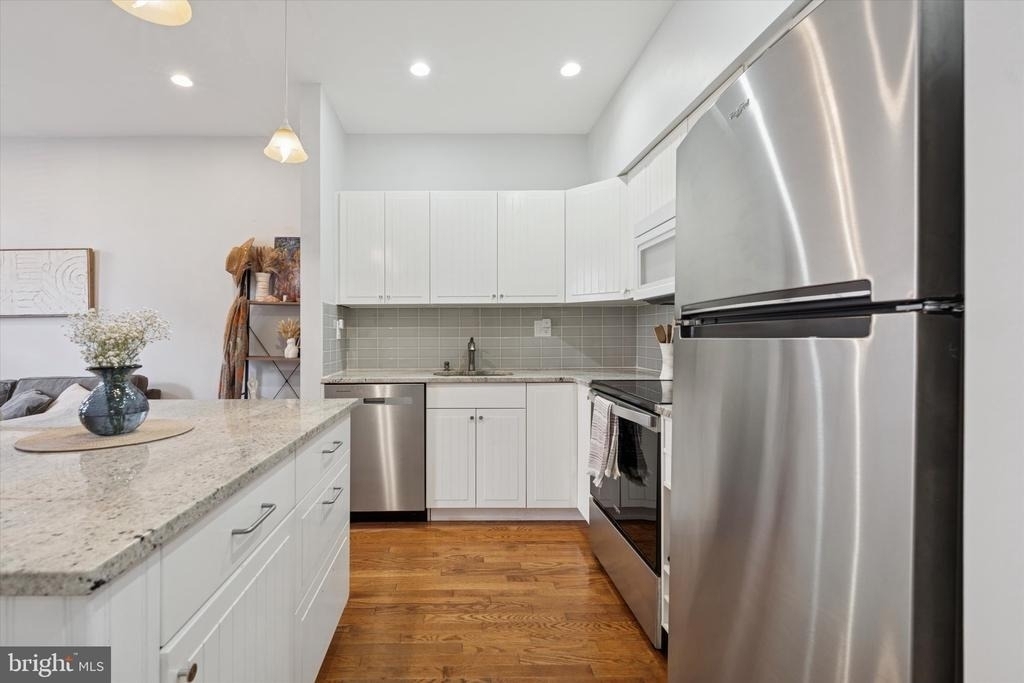 1759 Frankford Avenue - Photo 8