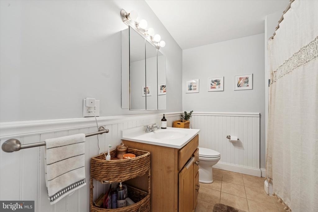 1759 Frankford Avenue - Photo 10