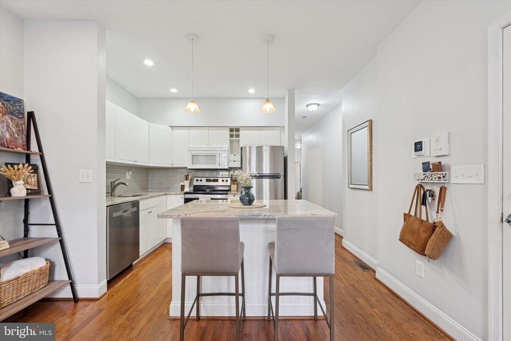 1759 Frankford Avenue - Photo 7