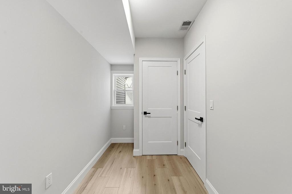 2319 Cross Street - Photo 18