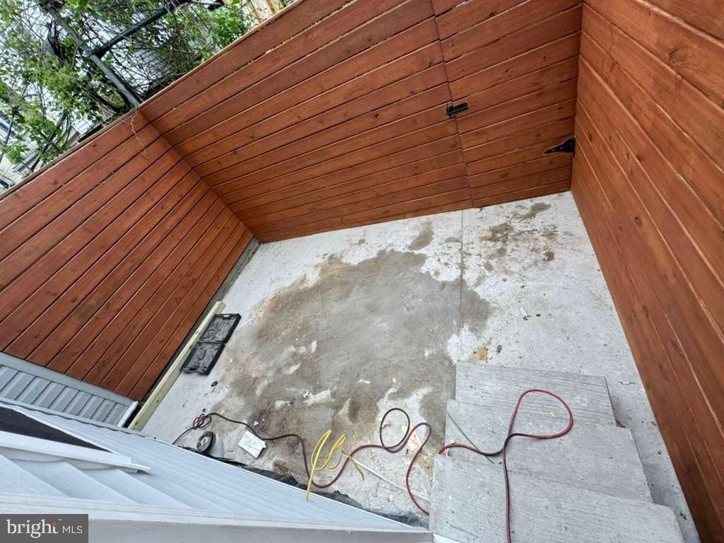 2319 Cross Street - Photo 10