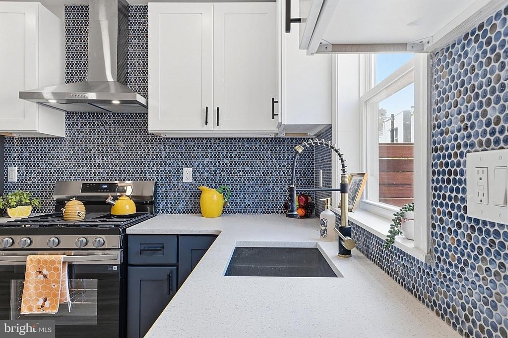 2319 Cross Street - Photo 9