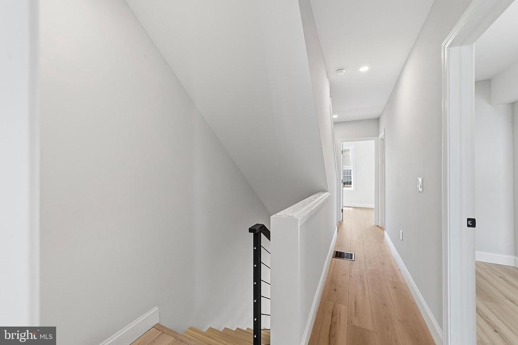 2319 Cross Street - Photo 16