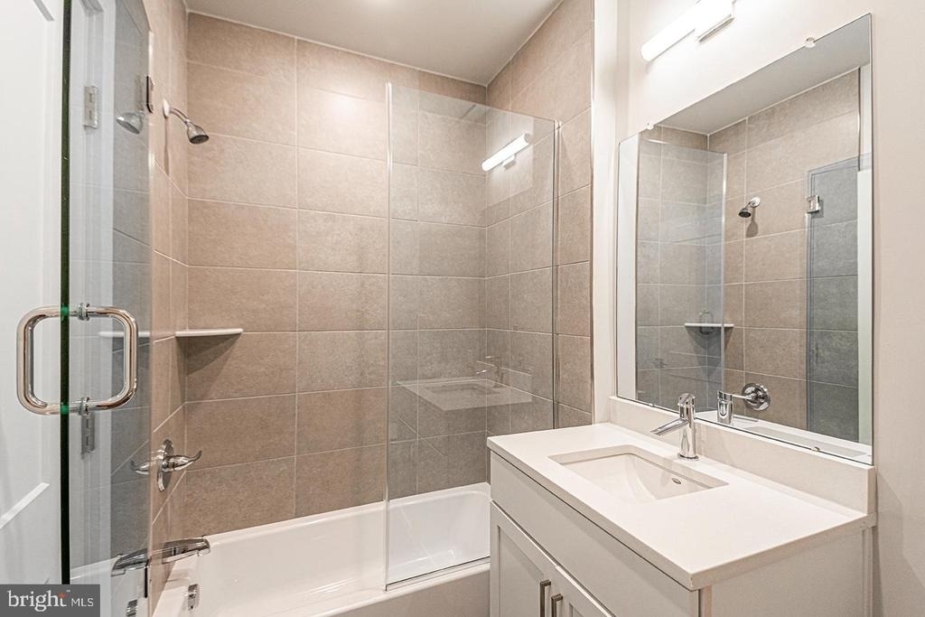 1300 S 19th Street - Photo 5