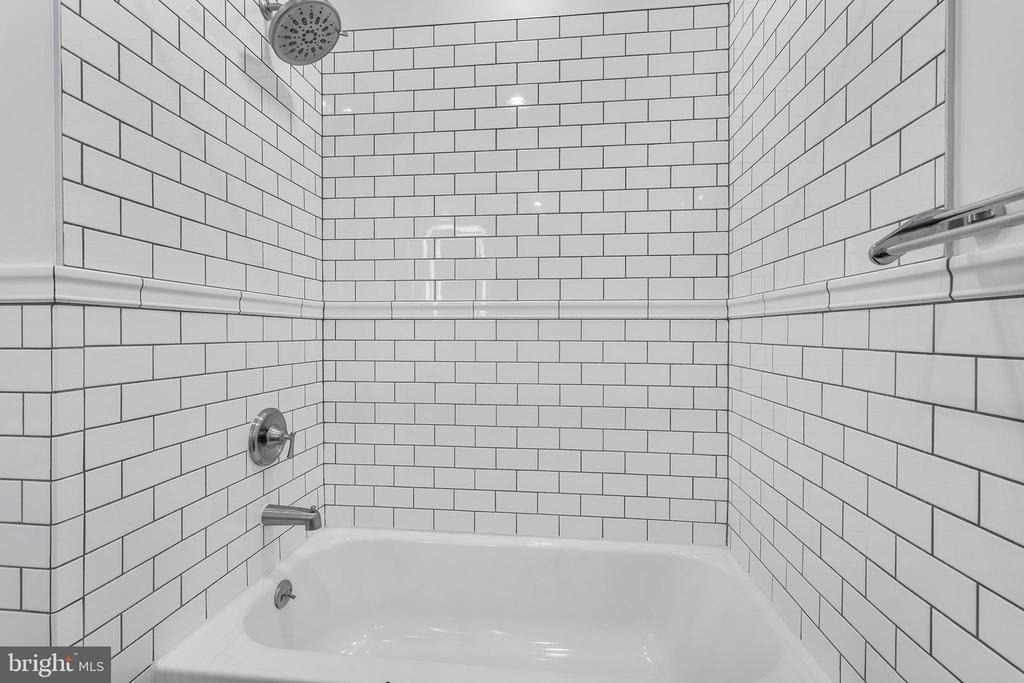 2020 E Fletcher Street - Photo 22