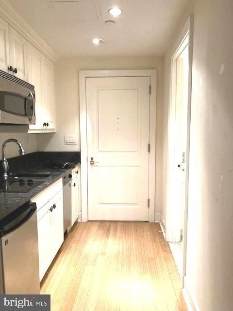 1701 Locust Street - Photo 0