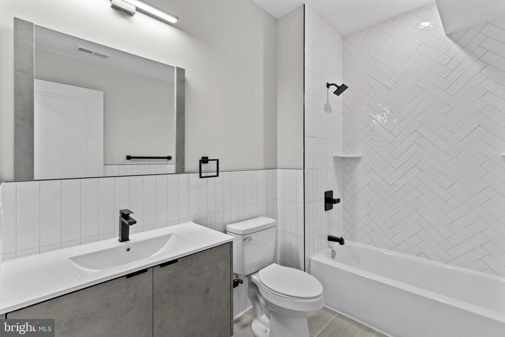 2626 Trenton Ave - Photo 6