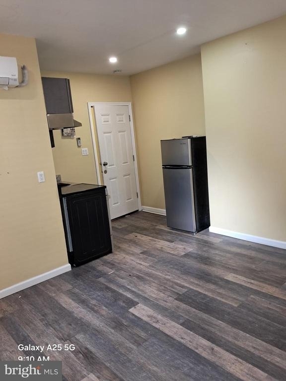 1120 Locust Street - Photo 8