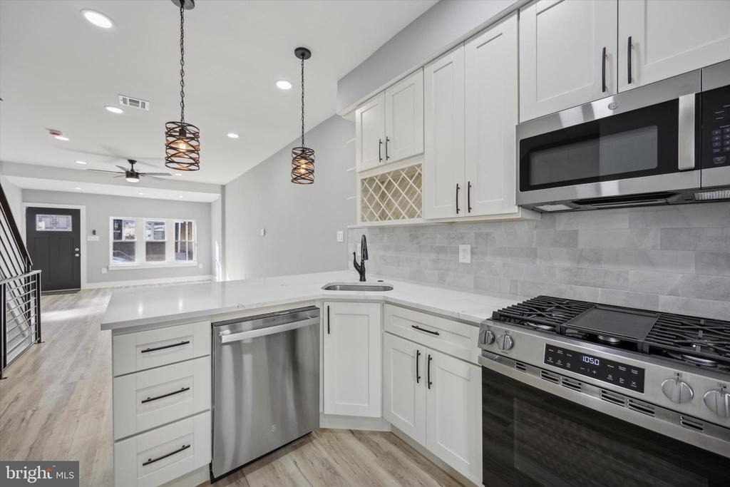 451 Fitzgerald Street - Photo 10