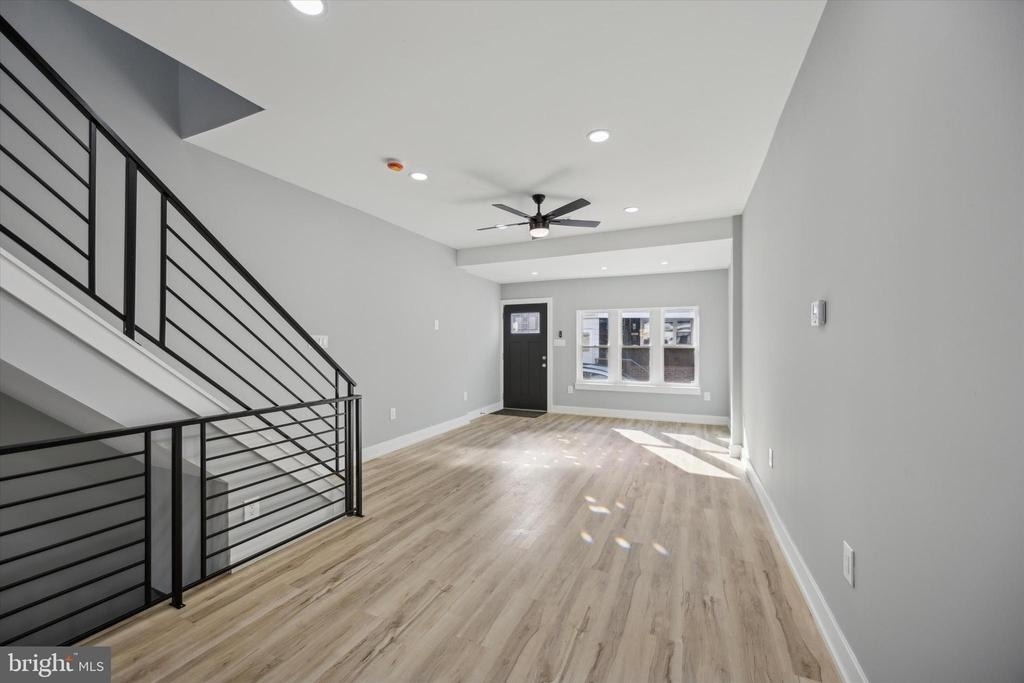 451 Fitzgerald Street - Photo 4