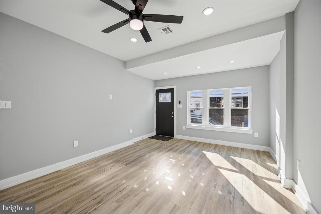 451 Fitzgerald Street - Photo 0