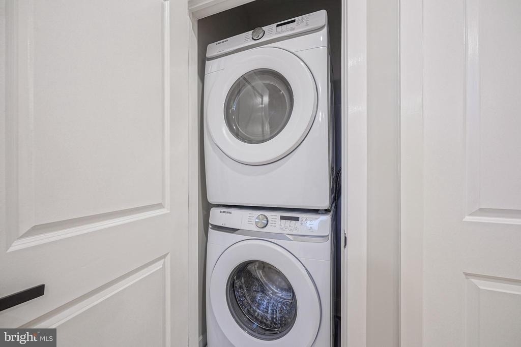 1629 S 22nd Street - Photo 7