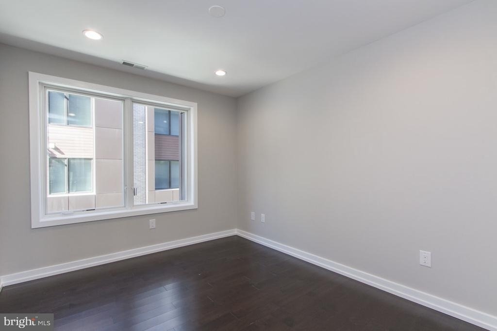 716 S Sartain Street - Photo 15