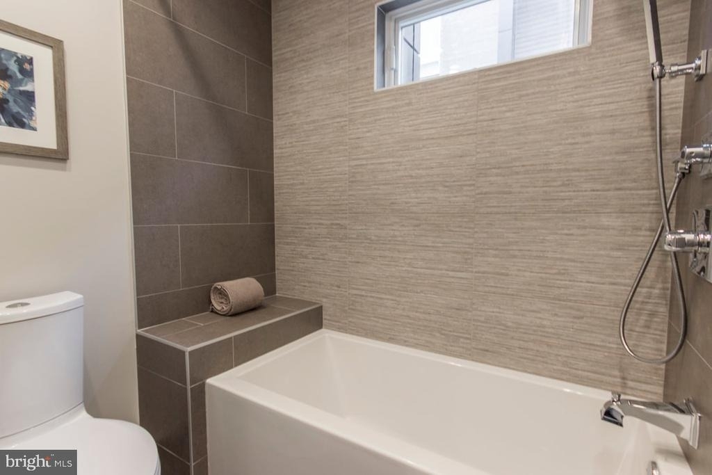716 S Sartain Street - Photo 31