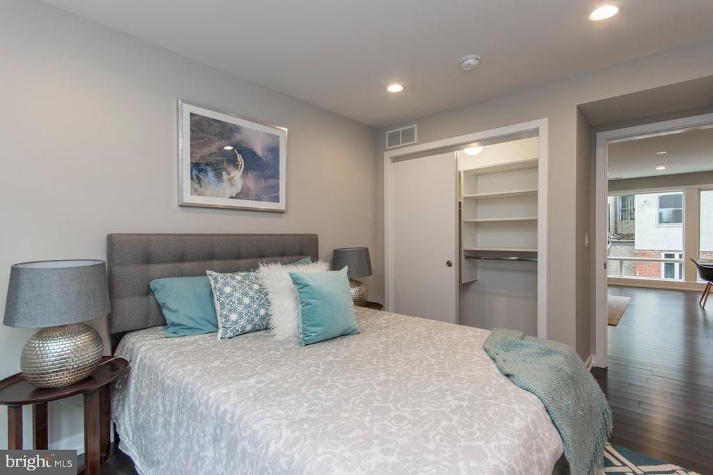 716 S Sartain Street - Photo 28