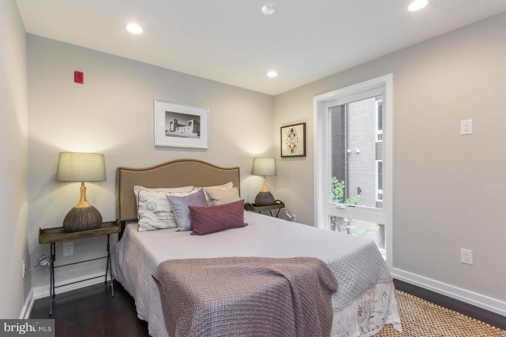 716 S Sartain Street - Photo 33
