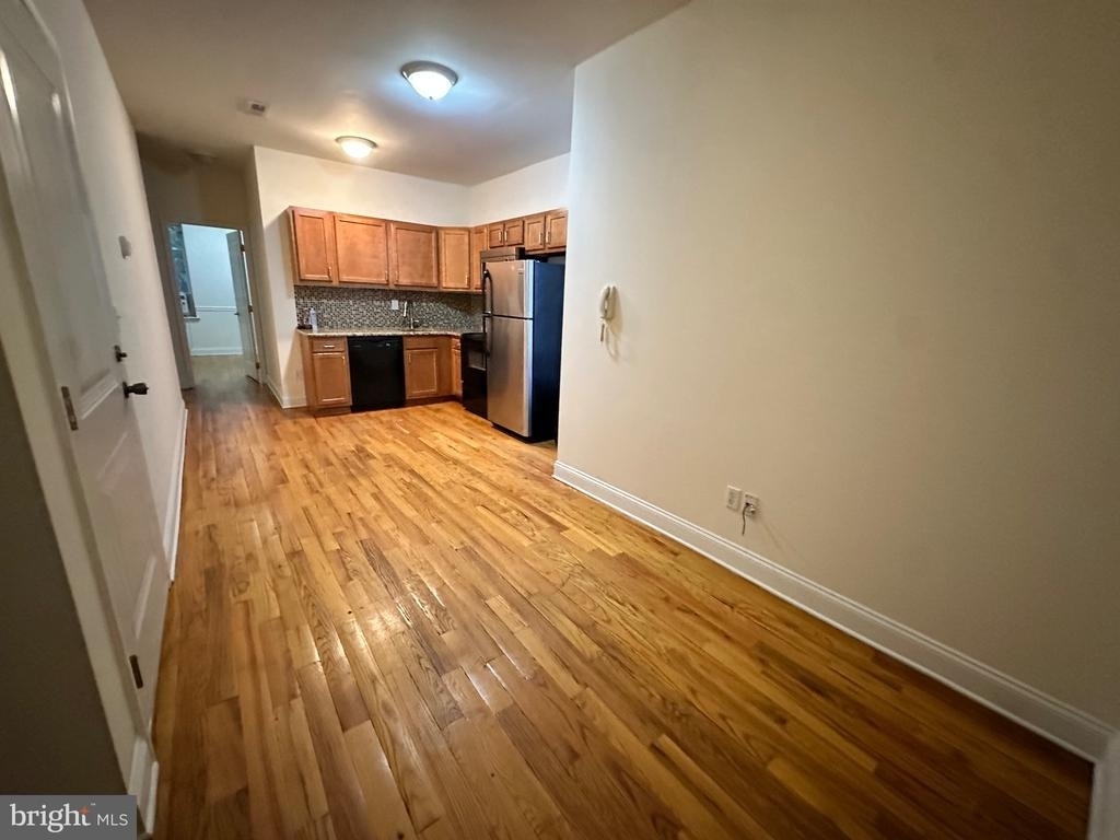 2258 N Park Avenue - Photo 12