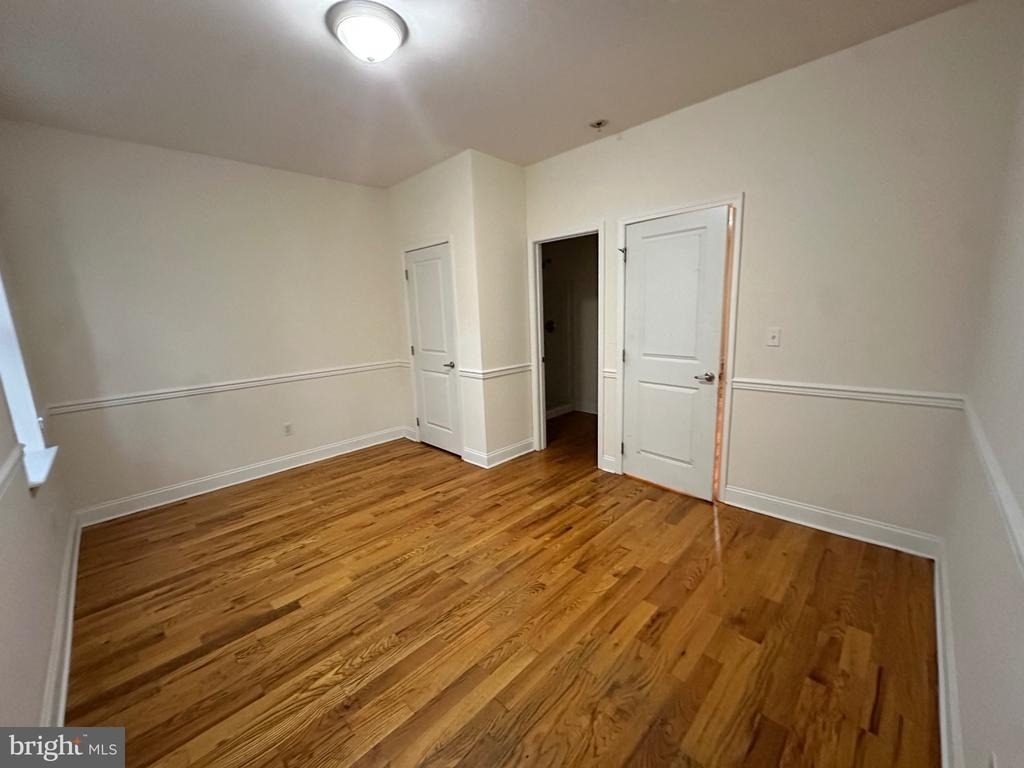 2258 N Park Avenue - Photo 9