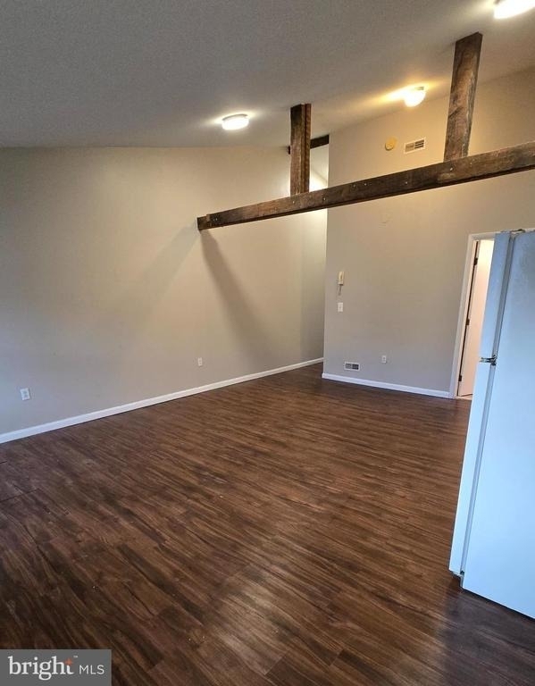 4303 Main Street - Photo 2