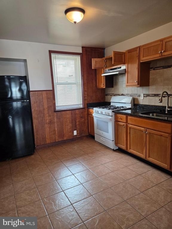 4013 Creston St - Photo 4