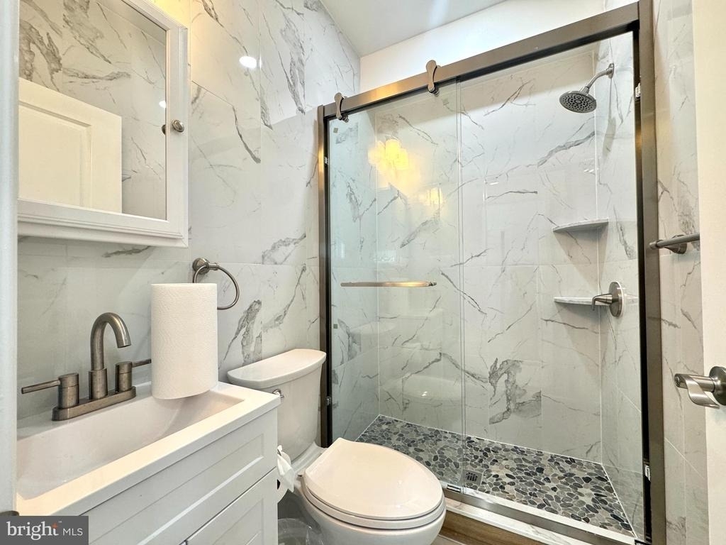 3825 Lancaster Avenue - Photo 6