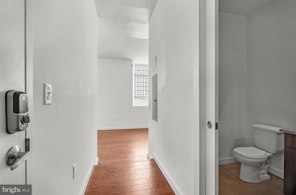 2321 Fitzwater Street - Photo 4