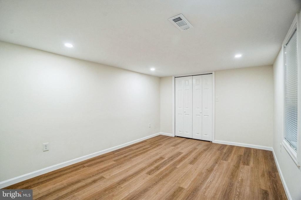 435 N 32nd Street - Photo 14