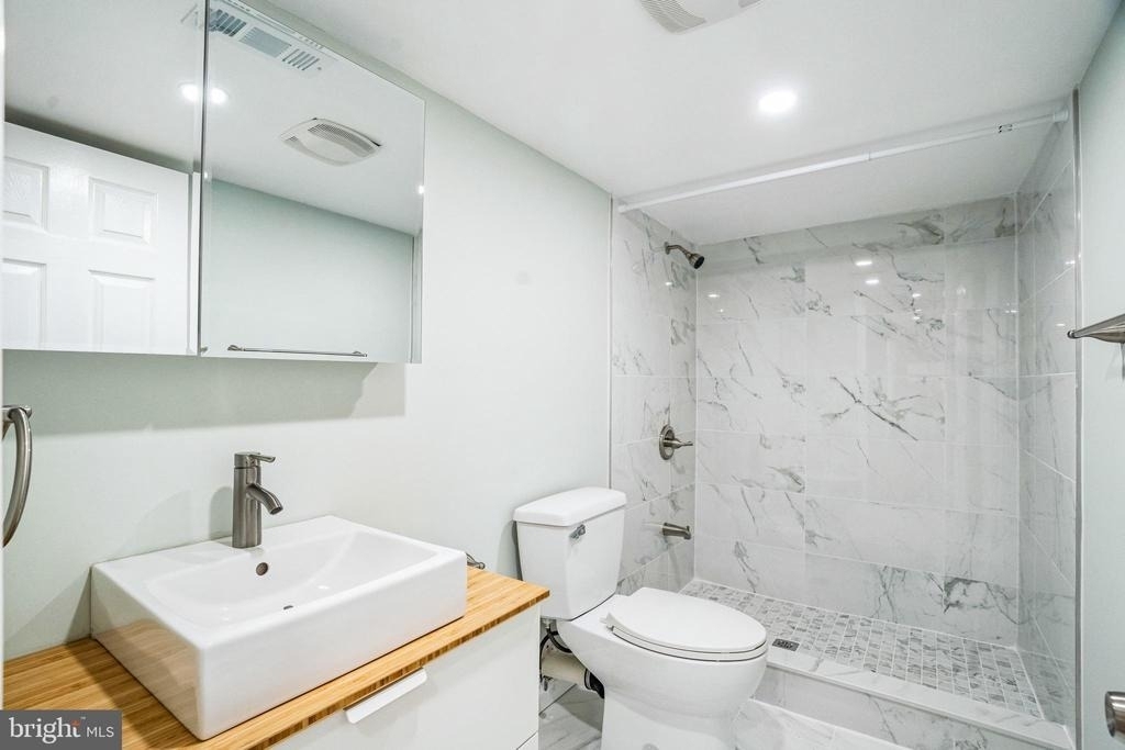 435 N 32nd Street - Photo 10