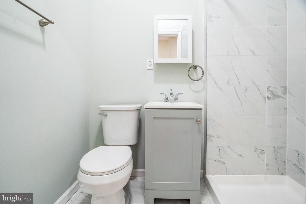 435 N 32nd Street - Photo 12
