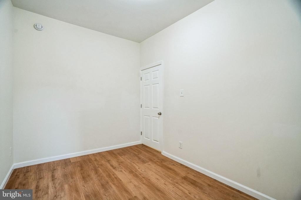 435 N 32nd Street - Photo 18
