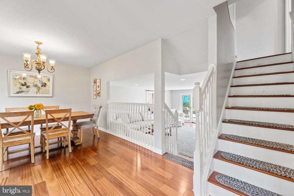 1621 Clearview Avenue - Photo 6